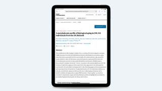 A metabolomic profile of biological aging in 250341 individuals from the UK Biobank 1